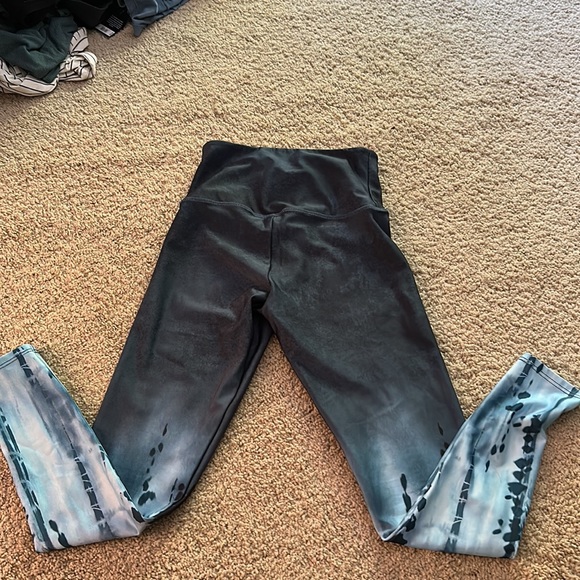 Onzie printed leggings - Picture 2 of 3